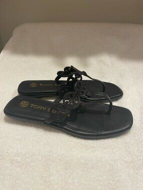 Tory Burch Black Leather Tiny Miller Logo Thong Sandal, size 6 EUC